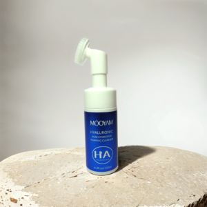 Espuma desmaquillante limpiadora con cepillo facial de Ácido Hialurónico